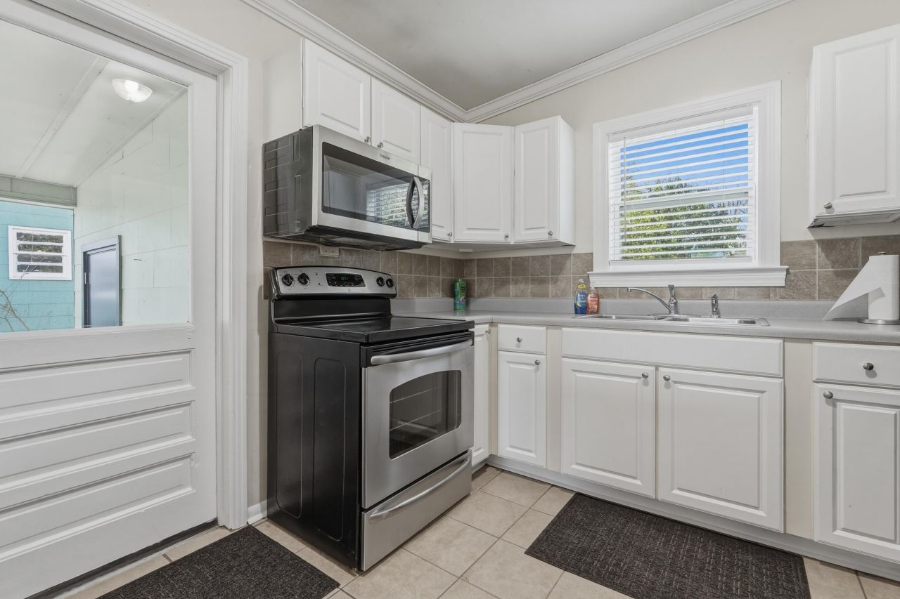 1823 Tyndall Drive, Tallahassee, FL 32304 Photo