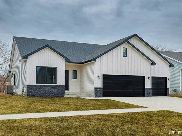 1550 Werthman Drive, Waukee, IA 50263