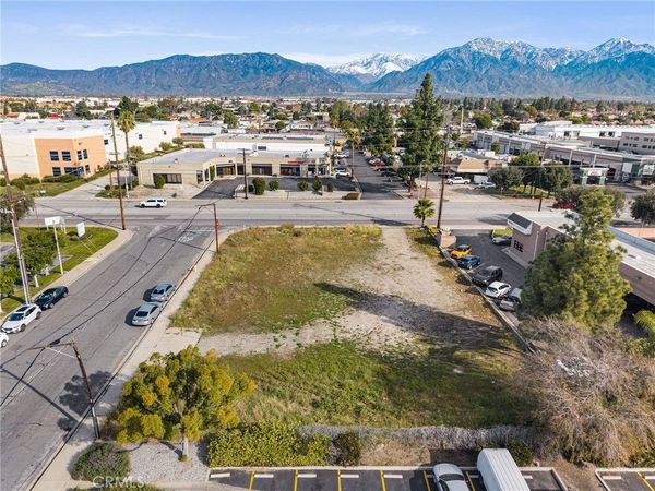 5455 Arrow Highway, Montclair, CA 91763