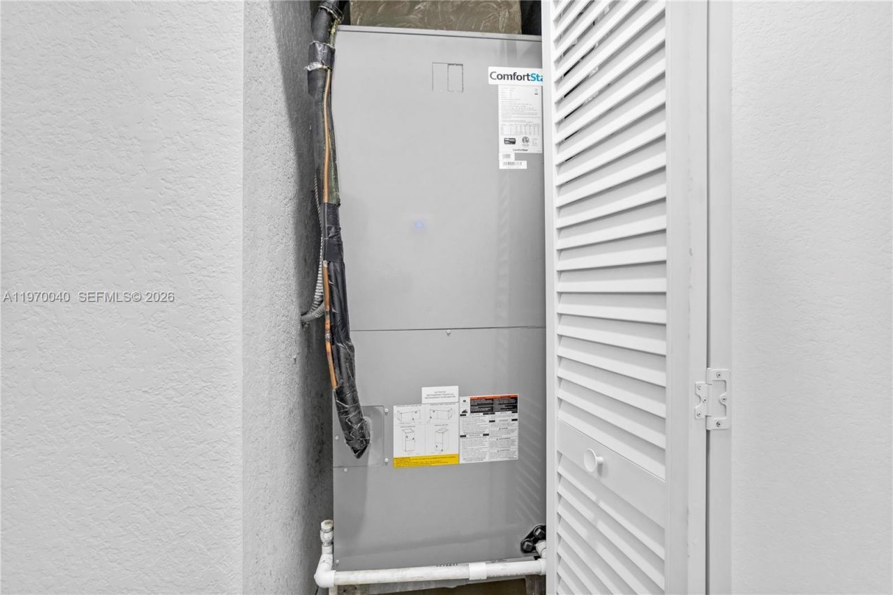 2132 NE 38th Rd , Homestead, FL 33033 Photo