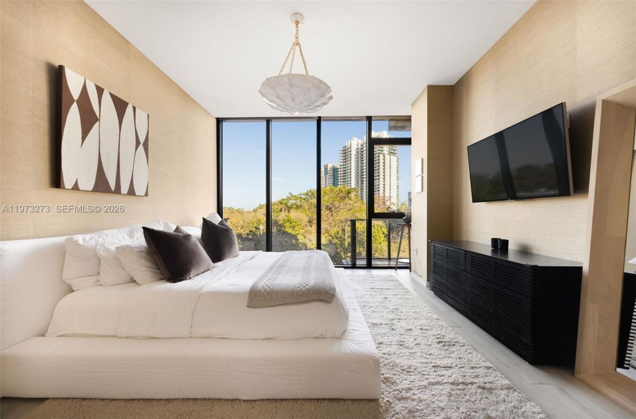 3156 SW 27th Ave, Unit 305, Coconut Grove, FL 33133 Photo