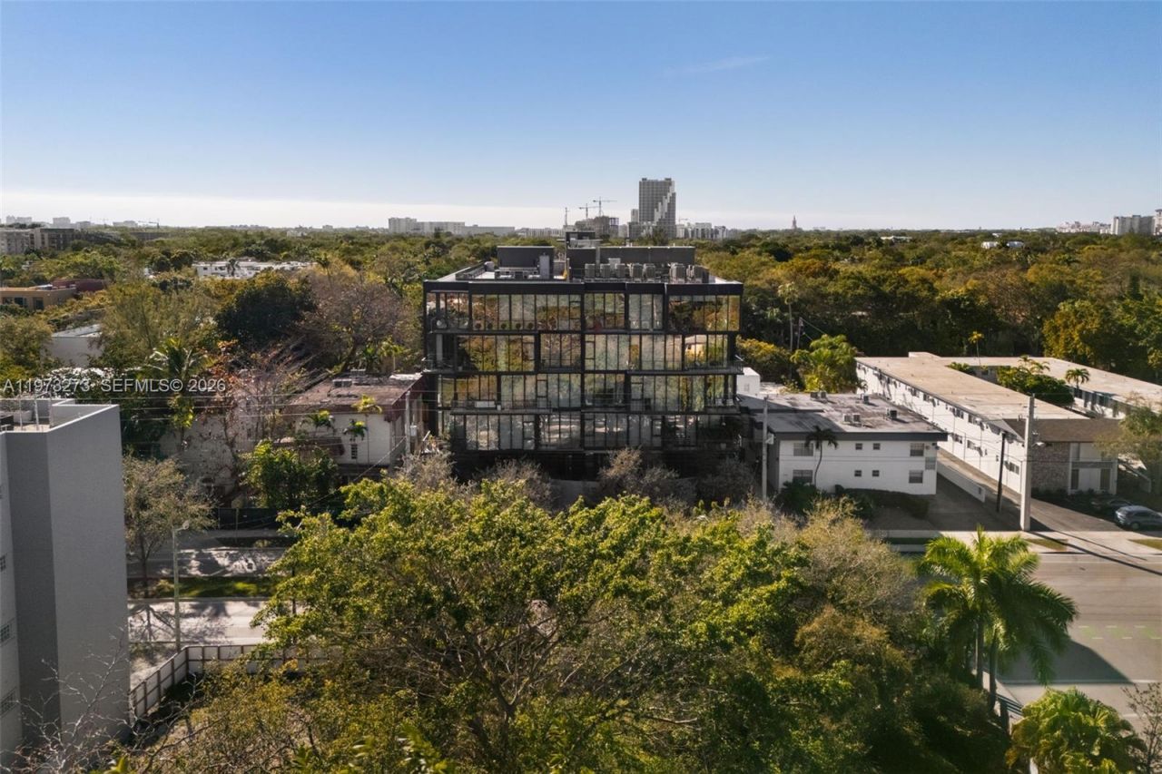 3156 SW 27th Ave, Unit 305, Coconut Grove, FL 33133 Photo