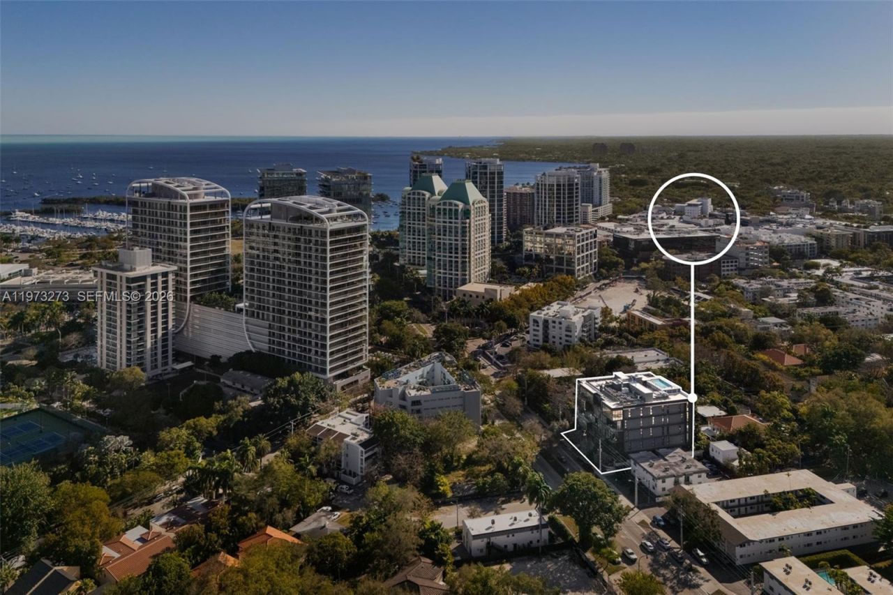 3156 SW 27th Ave, Unit 305, Coconut Grove, FL 33133 Photo