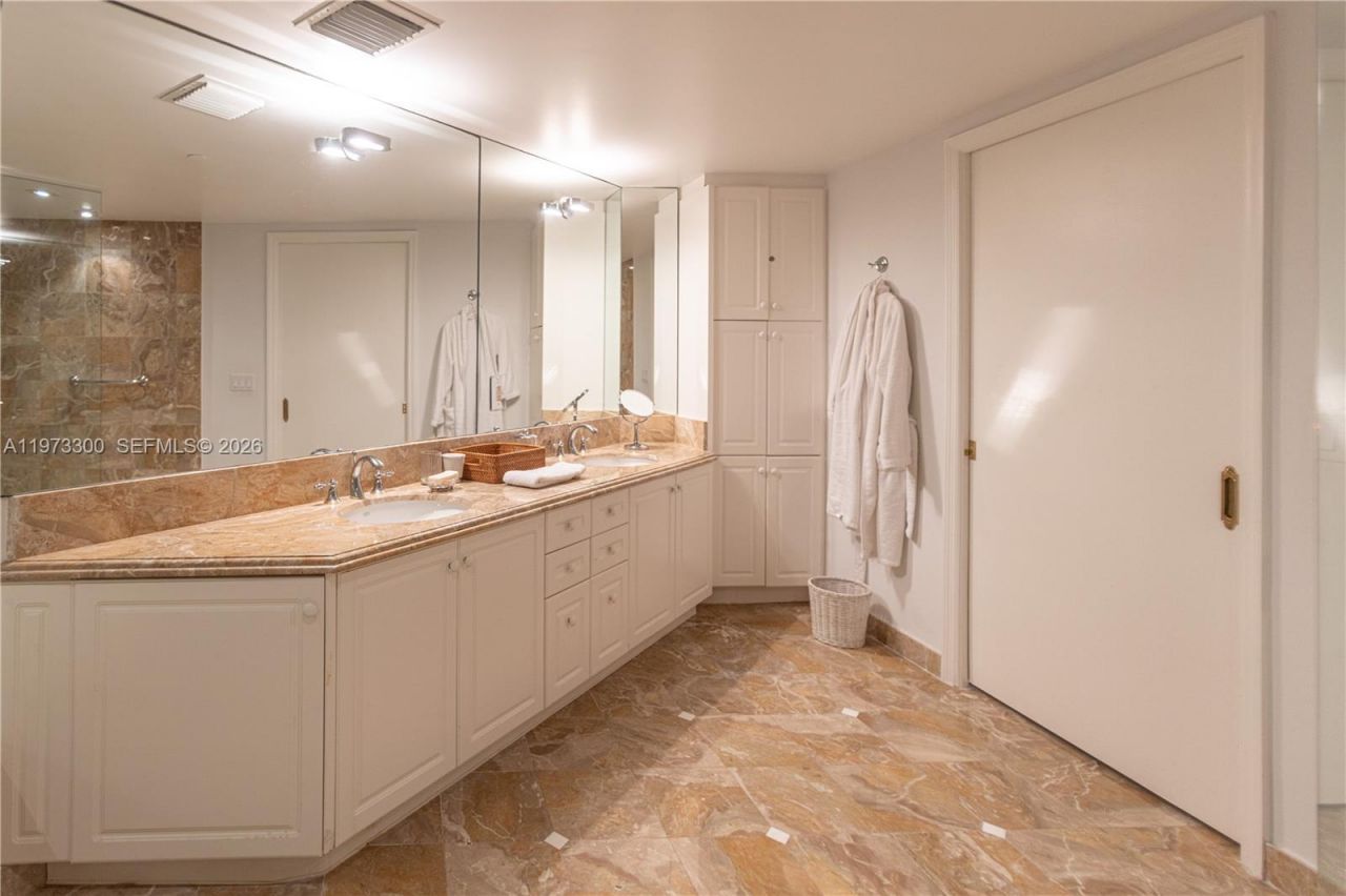 9559 Collins Ave , Unit S7-D, Surfside, FL 33154 Photo