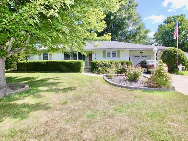 19314 SPRINGFIELD Road, Groveland, IL 61535