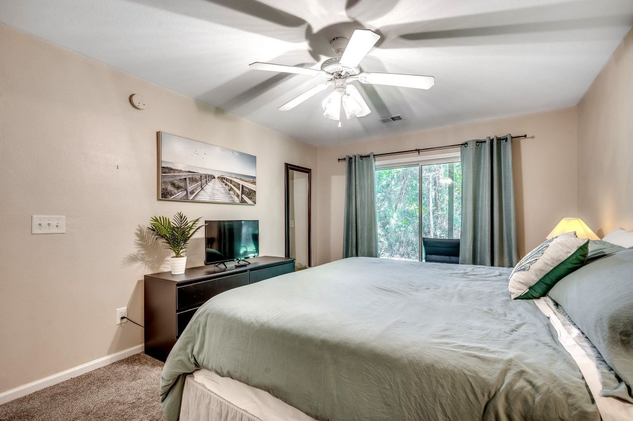 1135 Blue Stem Dr.  Photo 12