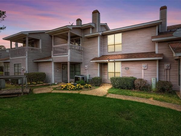 4111 Pines Road , Unit 46, Shreveport, LA 71119