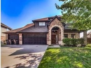 9336 Tierra Verde Drive, Fort Worth, TX 76177