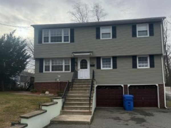 55 Murdock St, Woodbridge, NJ 08863