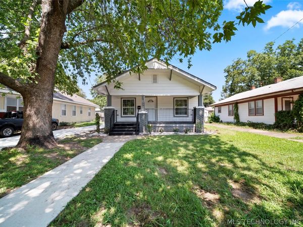 2215 E 8th Street , Tulsa, OK 74104