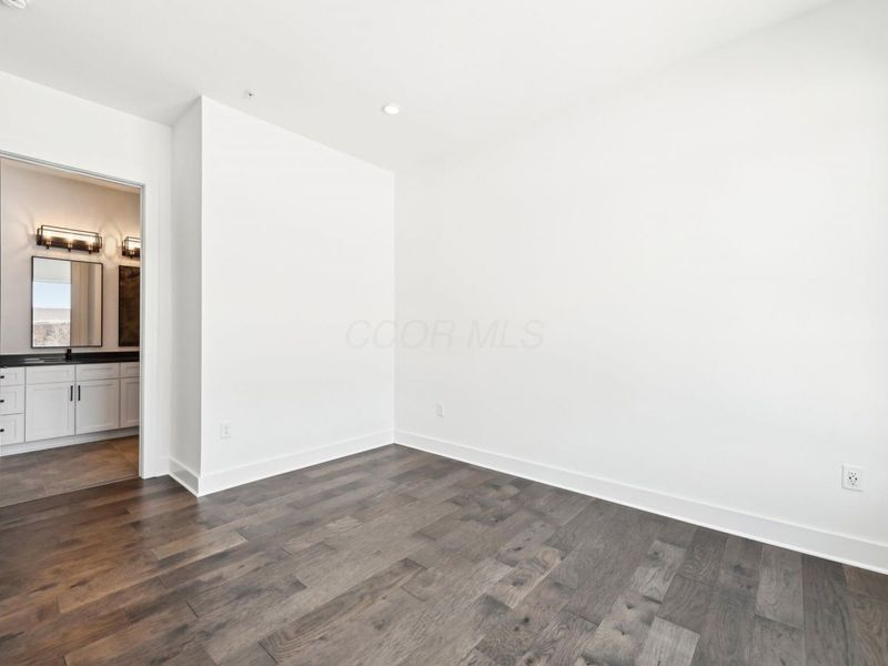 270 Dickenson Street, Unit 301, Columbus, OH 43215 Photo 19