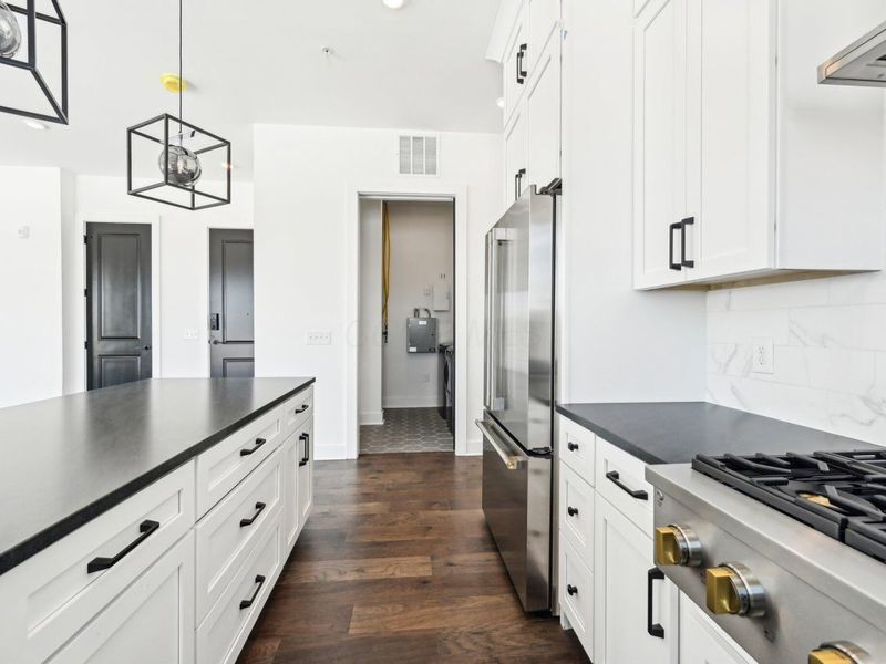 270 Dickenson Street, Unit 301, Columbus, OH 43215 Photo 7