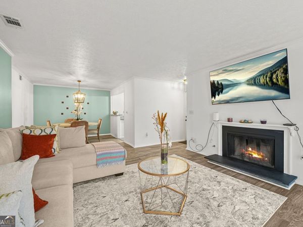 502 Vicksburg Place, Atlanta, GA 30350