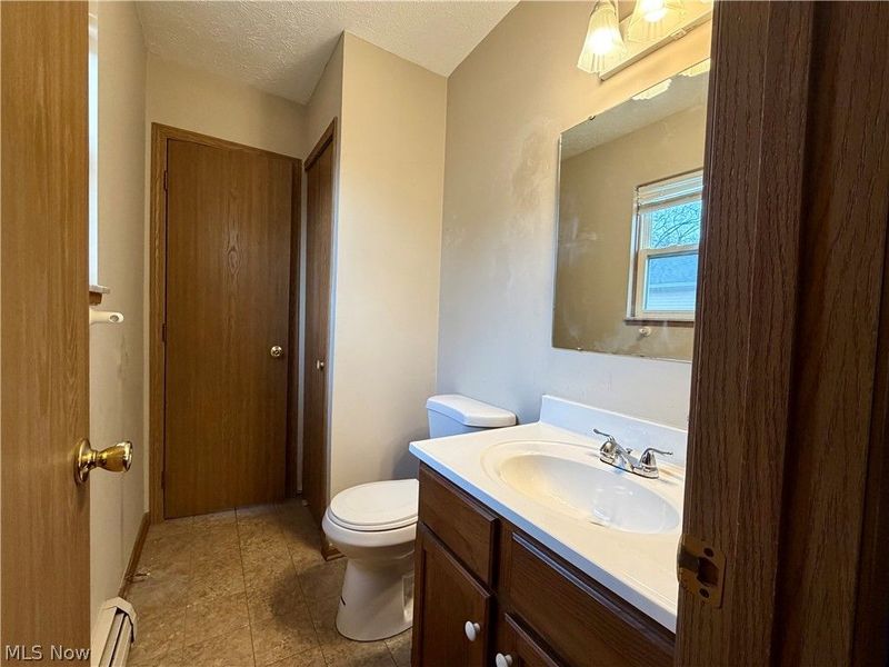 1268 Oxford Drive, Madison, OH 44057 Photo 10