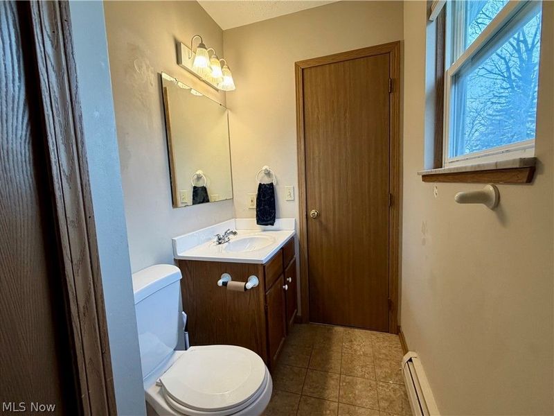 1268 Oxford Drive, Madison, OH 44057 Photo 11