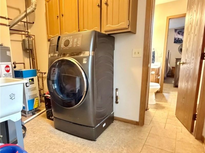 1268 Oxford Drive, Madison, OH 44057 Photo 15