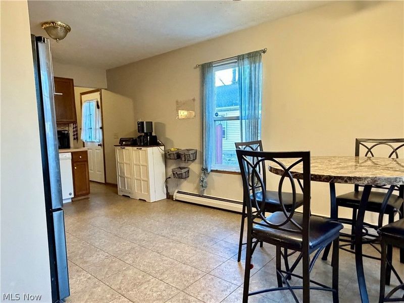 1268 Oxford Drive, Madison, OH 44057 Photo 8