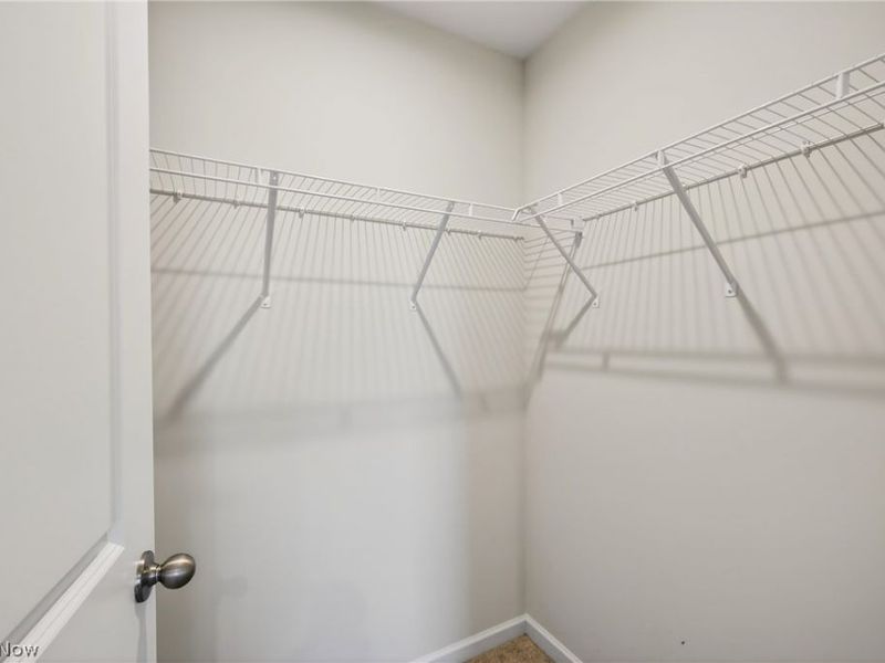 2457 Bishop Oval, Barberton, OH 44203 Photo 30