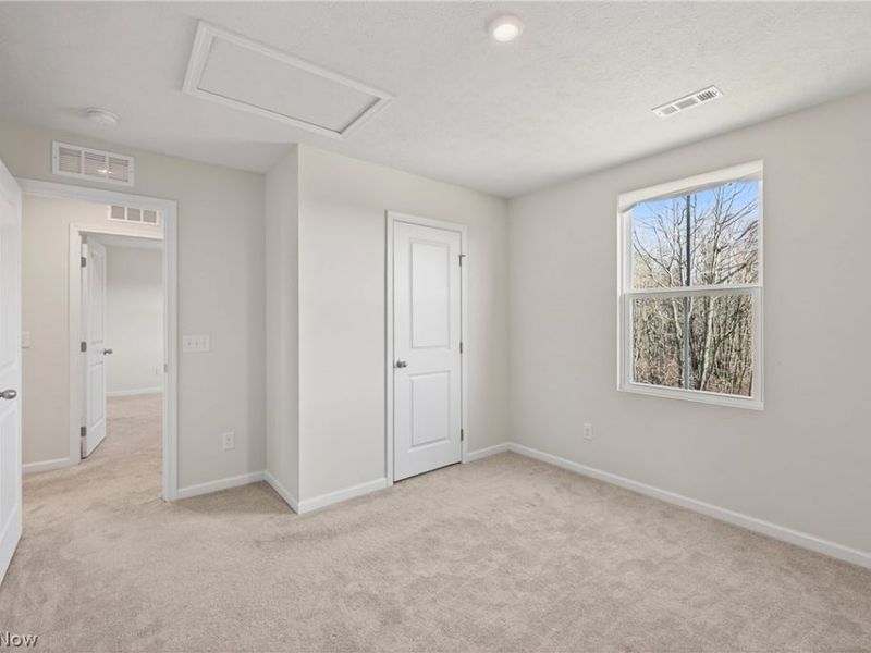 2457 Bishop Oval, Barberton, OH 44203 Photo 31