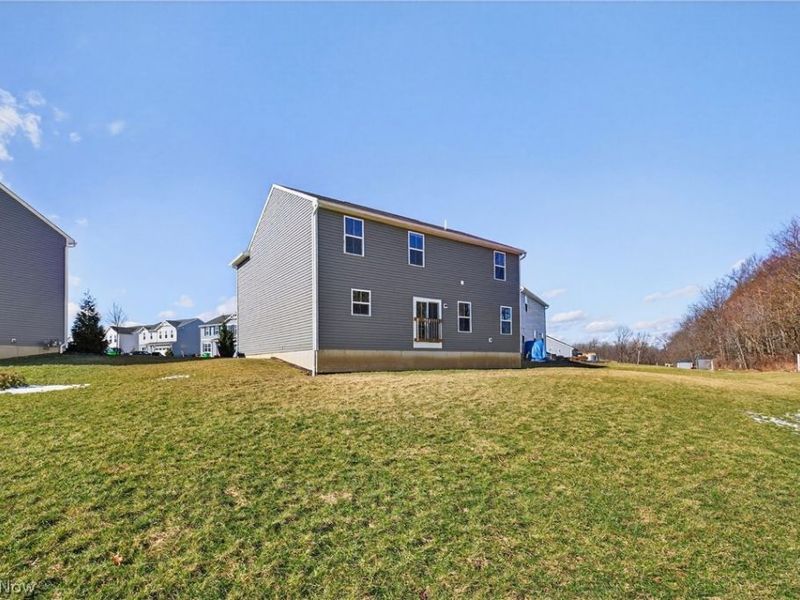 2457 Bishop Oval, Barberton, OH 44203 Photo 40