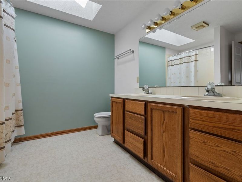 6496 Sandava Avenue NW, Canton, OH 44718 Photo 20