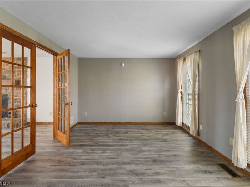 6496 Sandava Avenue NW, Canton, OH 44718 Photo 5