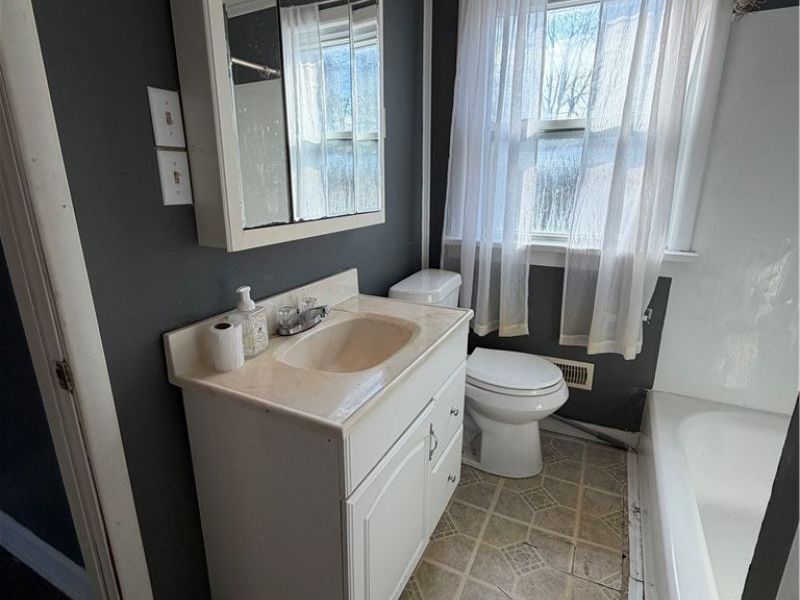 143 Clifton Drive, Youngstown, OH 44512 Photo 16