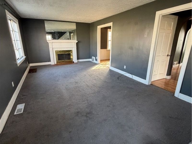 143 Clifton Drive, Youngstown, OH 44512 Photo 3