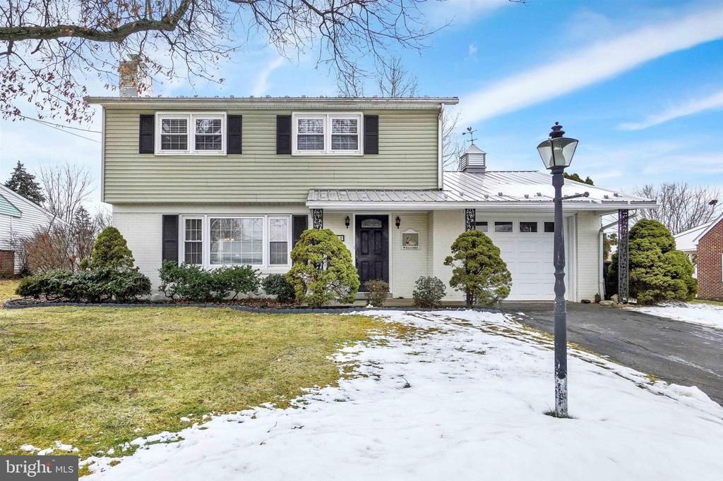 3460 Sycamore Road, Dover, PA 17315 Main Photo