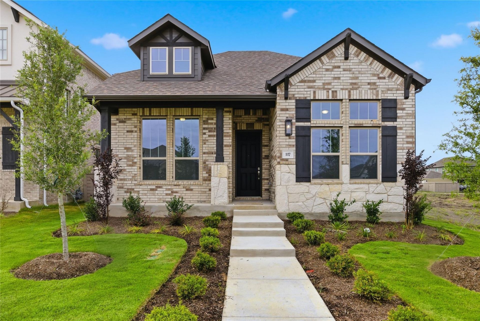 117 Royal Fern Rd, Hutto, TX 78634 Main Photo