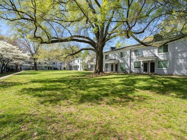 585 E PARKWAY PKY, Unit 34, Memphis, TN 38104