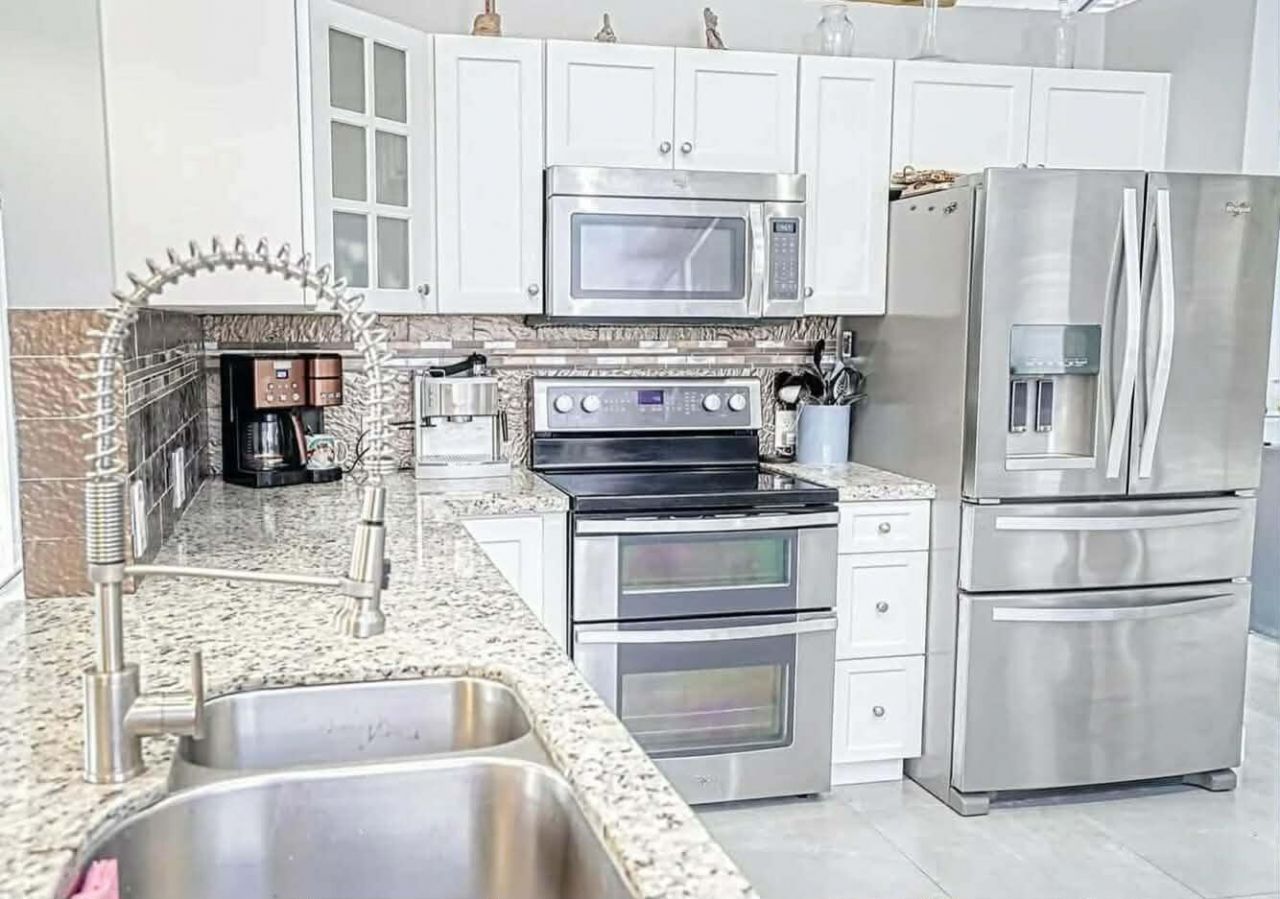 680 NW 111th Way, Coral Springs, FL 33071 Photo