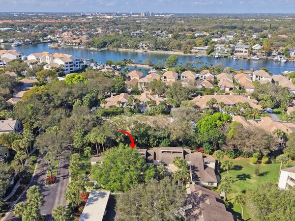 215 Oak Harbour Drive, Juno Beach, FL 33408