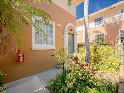 2841 NE 185th Street Miami, FL 33180