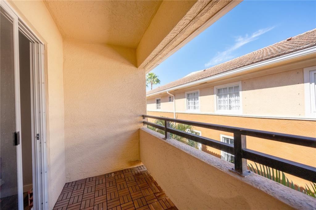 2841 NE 185th Street, Miami, FL 33180 Photo