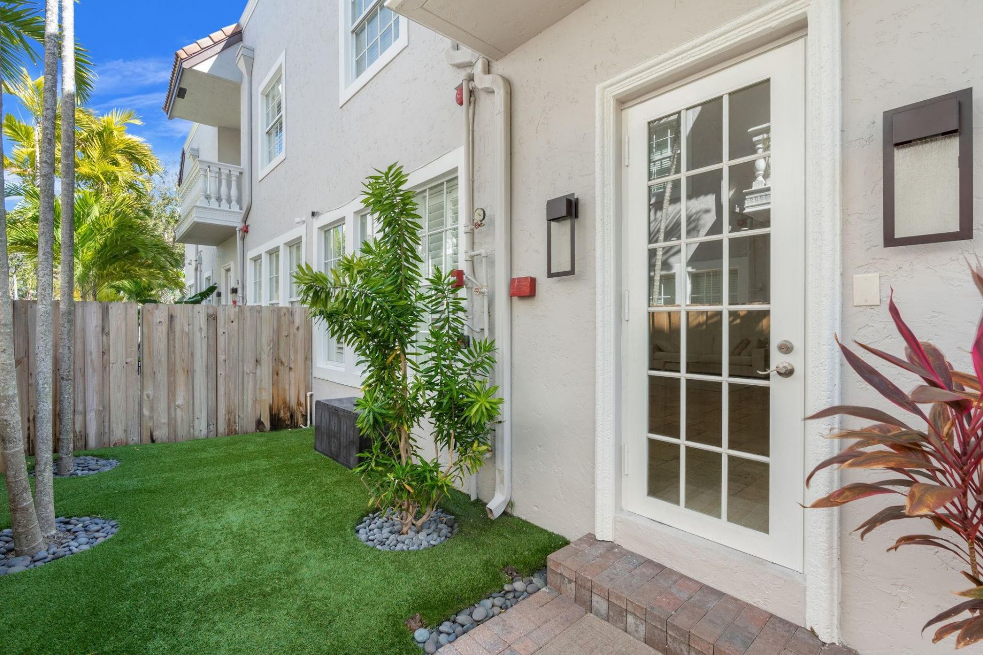 2614 NE 14th Street, Fort Lauderdale, FL 33304 Photo