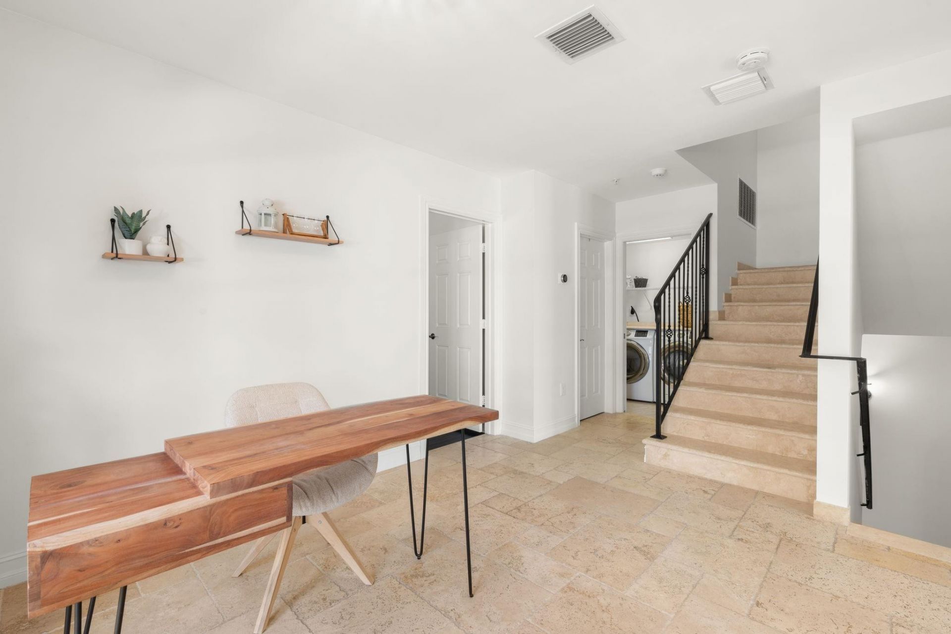 2614 NE 14th Street, Fort Lauderdale, FL 33304 Photo