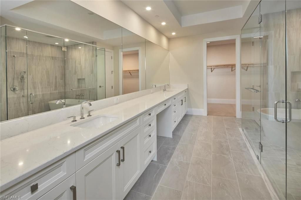 4810 Pelican Colony Blvd, Unit 1204, Bonita Springs, FL 34134 Photo