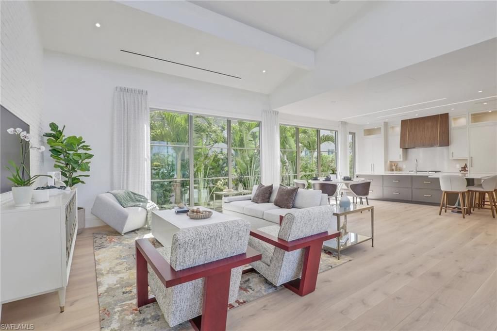 3724 Grove Cir, Naples, FL 34112 Photo