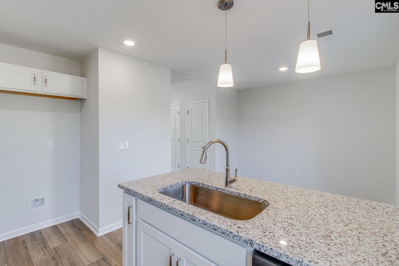 3035 Harborview Drive Photo 11