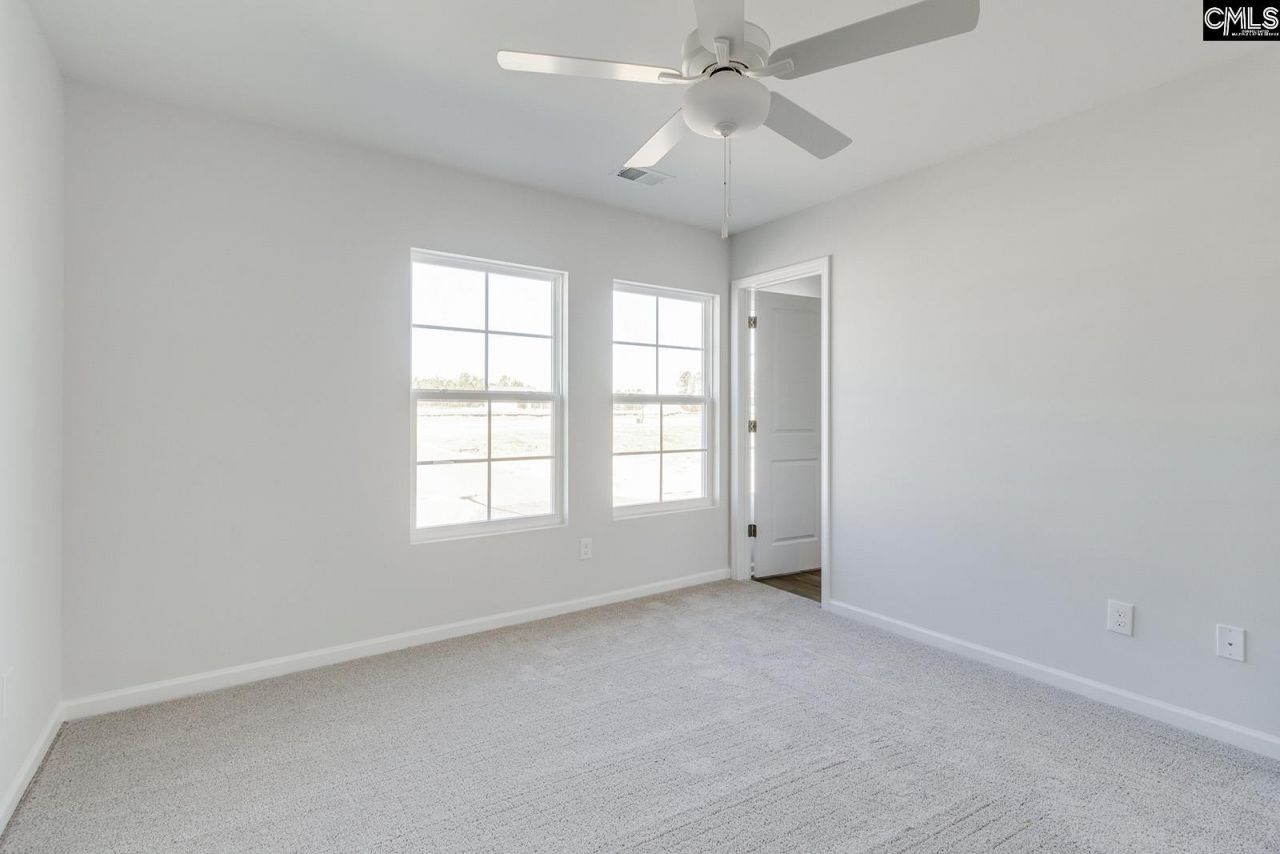 3035 Harborview Drive  Photo 14