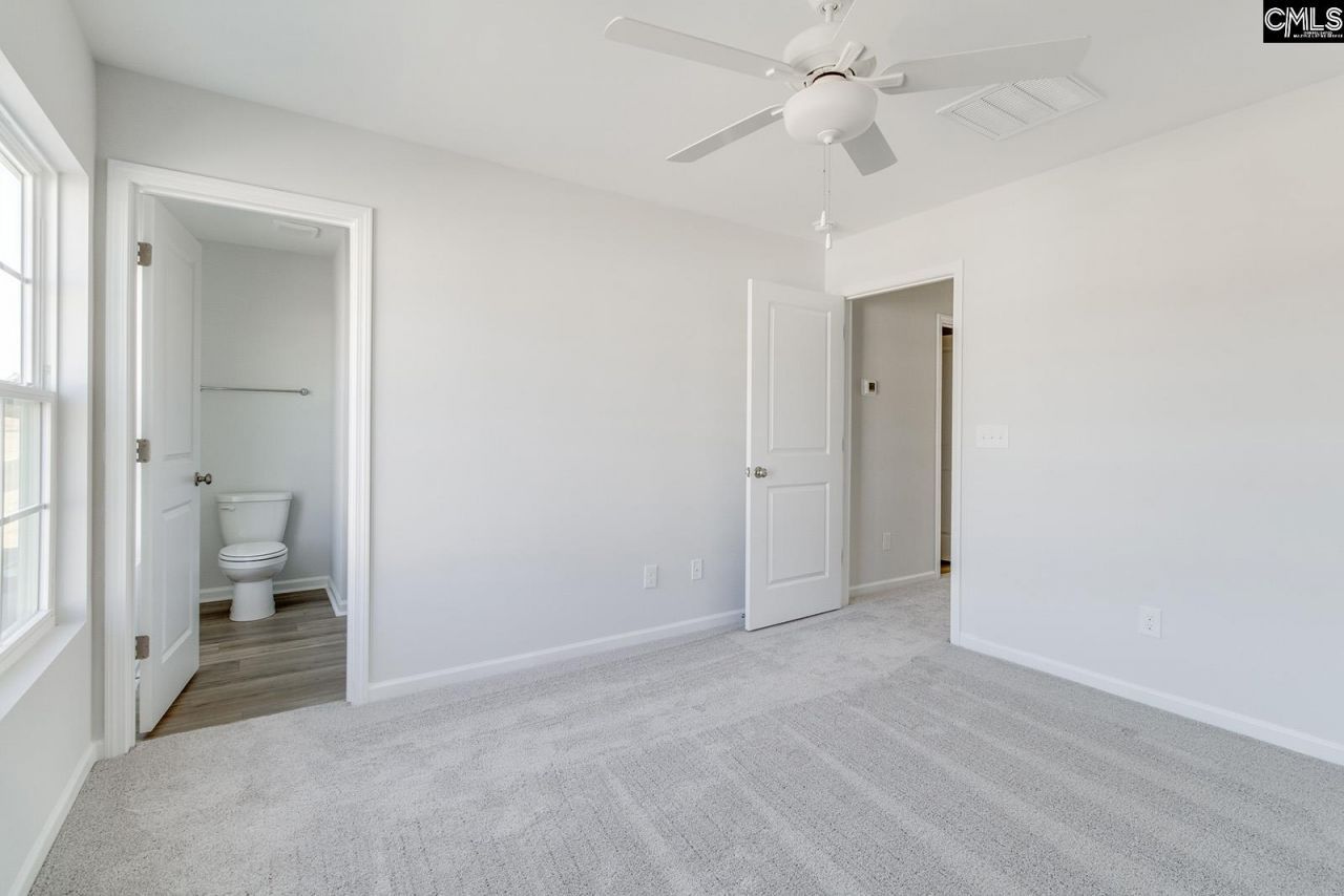 3035 Harborview Drive  Photo 15