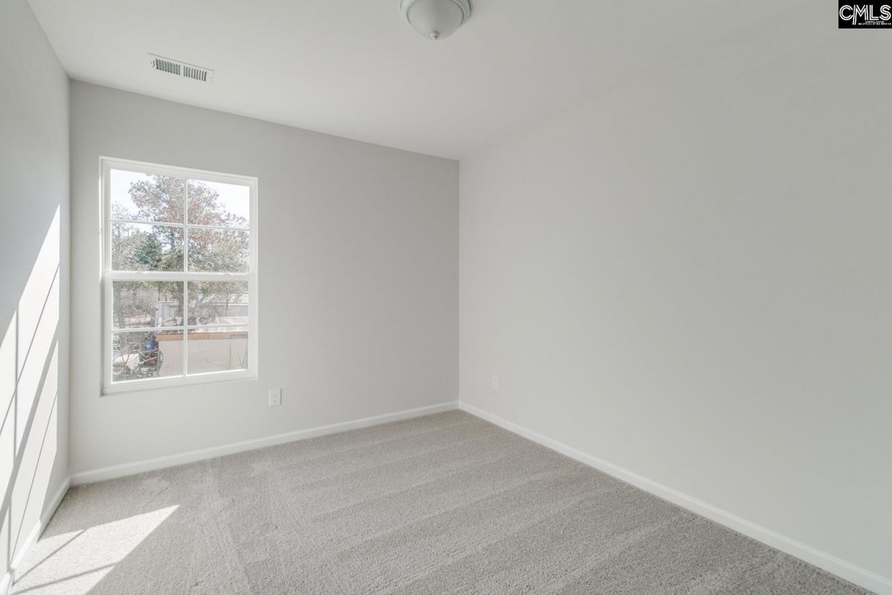 3035 Harborview Drive  Photo 18