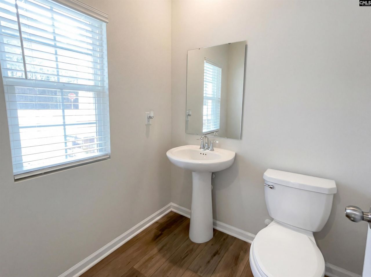 1365 Highway 1 S Photo 7