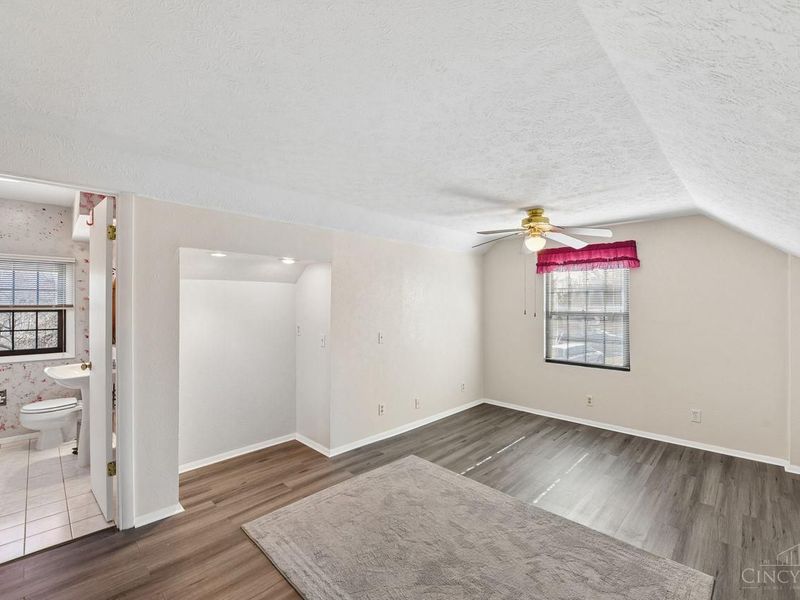 741 W North Bend Road, Cincinnati, OH 45224 Photo 16