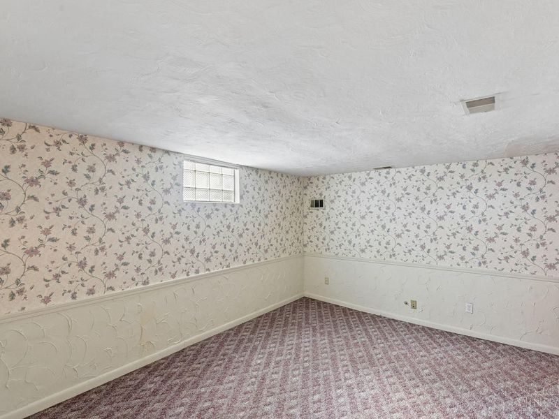 741 W North Bend Road, Cincinnati, OH 45224 Photo 26