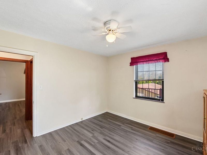 741 W North Bend Road, Cincinnati, OH 45224 Photo 7