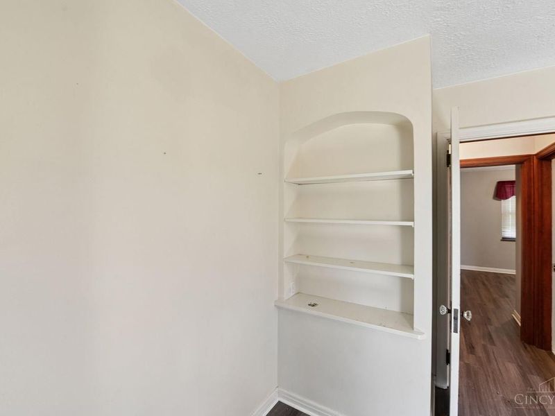 741 W North Bend Road, Cincinnati, OH 45224 Photo 8