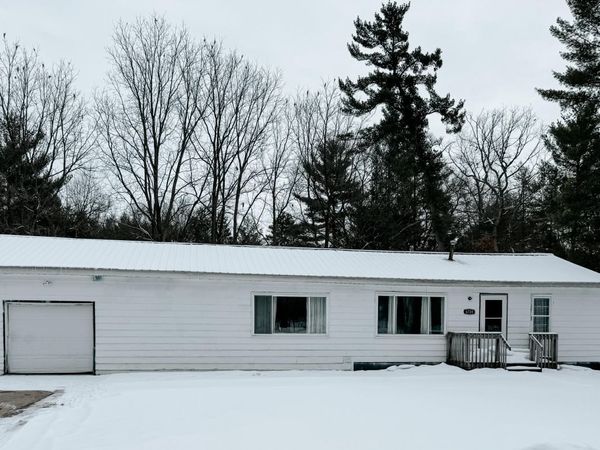 6724 Holton-Duck Lake Road, Holton, MI 49425