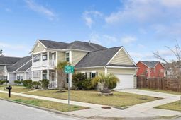 1224 Twitchell Street photo 4